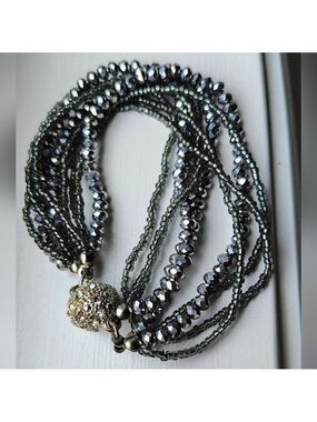 TRÏBE Beaded Smokey Gray Bracelet with magnetic closure